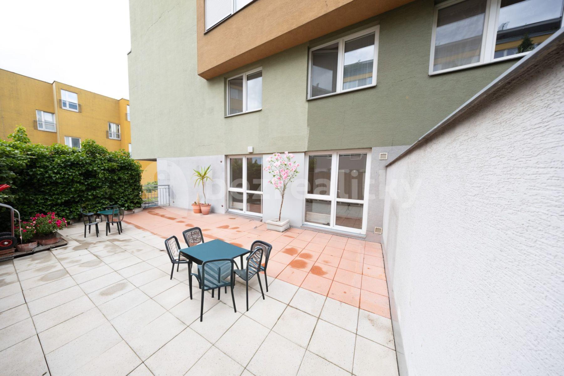 Predaj bytu 1-izbový 61 m², Vřesová, Praha, Praha