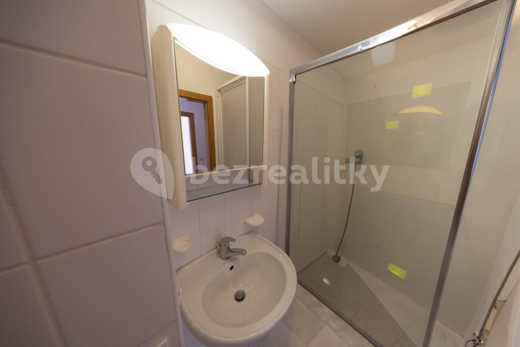 Predaj bytu 1-izbový 61 m², Vřesová, Praha, Praha