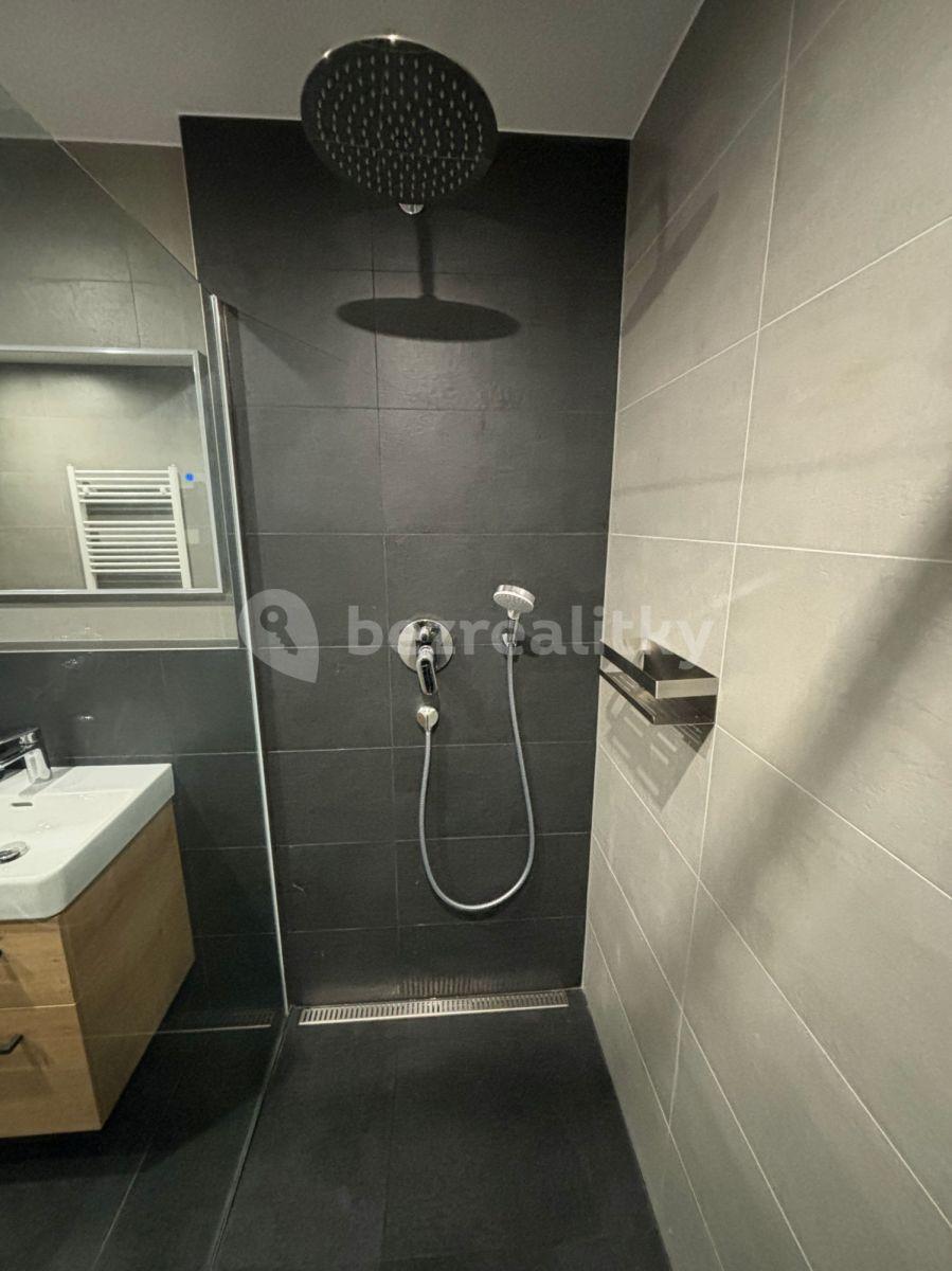 Prenájom bytu 2-izbový 54 m², Benecko, Benecko, Liberecký kraj