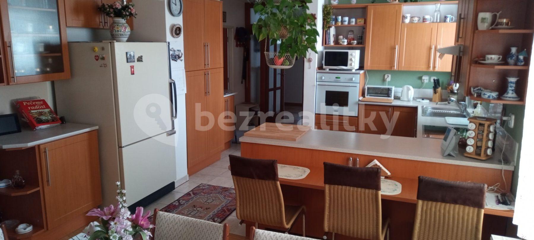 Predaj domu 193 m², pozemek 642 m², K Nedvězí, Praha, Praha