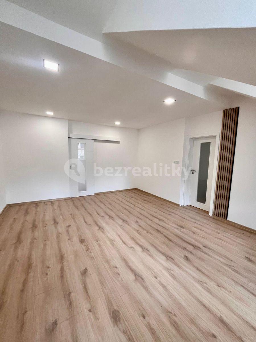 Predaj bytu 3-izbový 95 m², Moskevská, Karlovy Vary, Karlovarský kraj