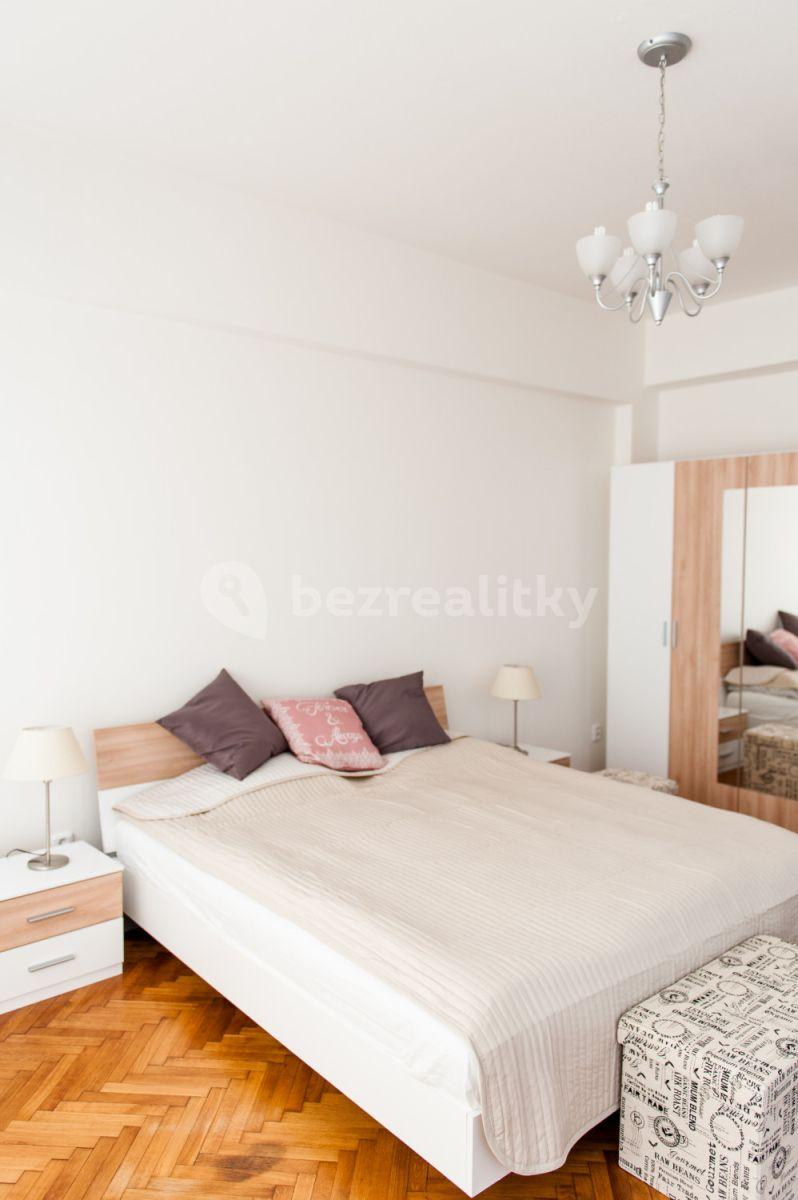 Prenájom bytu 2-izbový 63 m², Krakovská, Praha, Praha