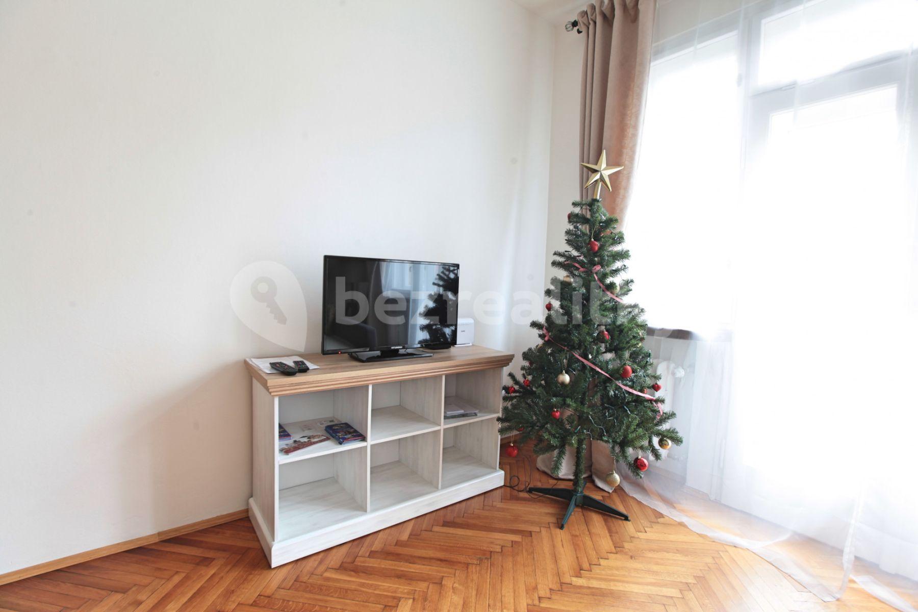 Prenájom bytu 2-izbový 63 m², Krakovská, Praha, Praha