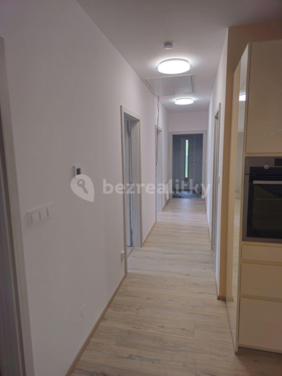 Predaj domu 177 m², pozemek 850 m², K Vodojemu, Divišov, Středočeský kraj