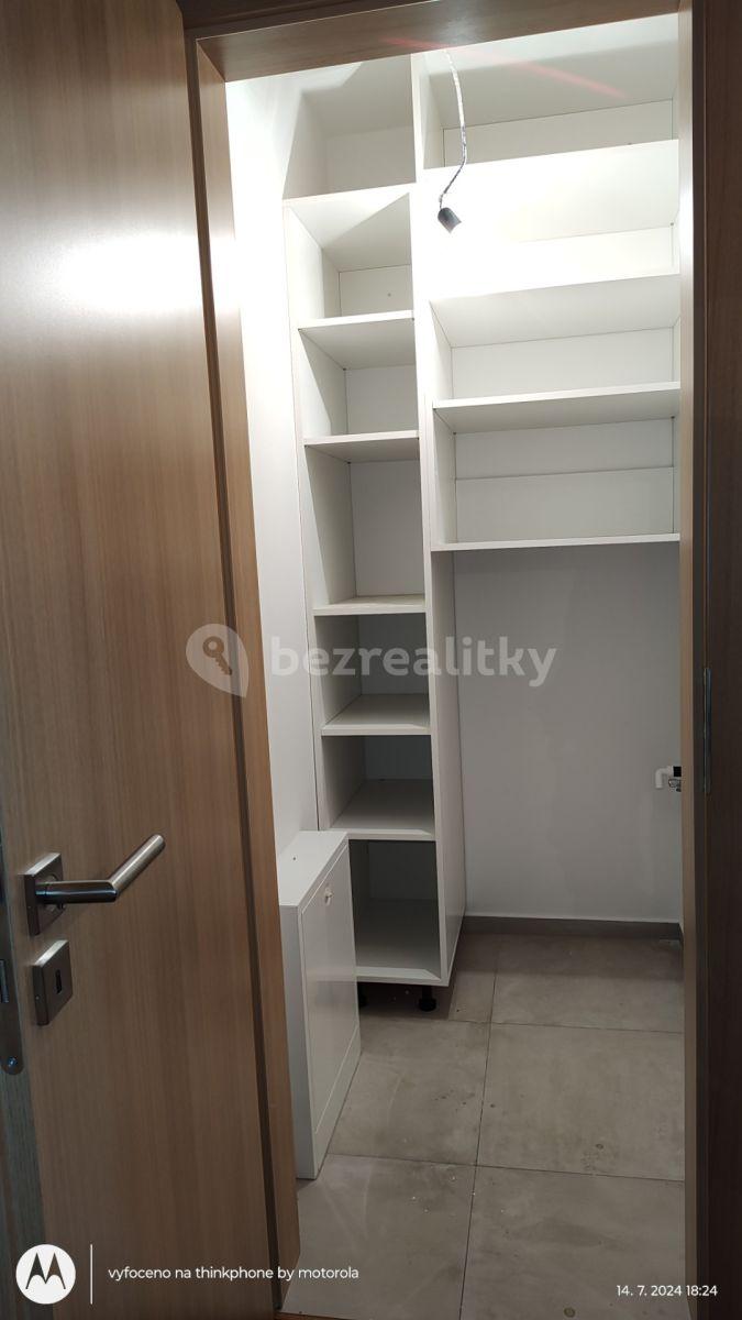 Predaj bytu 1-izbový 42 m², Pekařova, Praha, Praha