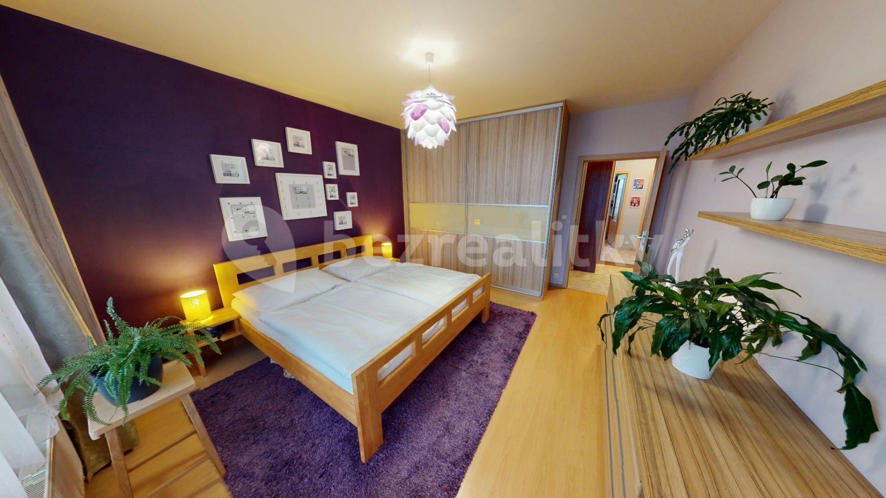 Predaj bytu 3-izbový 92 m², Lipovská, Praha, Praha