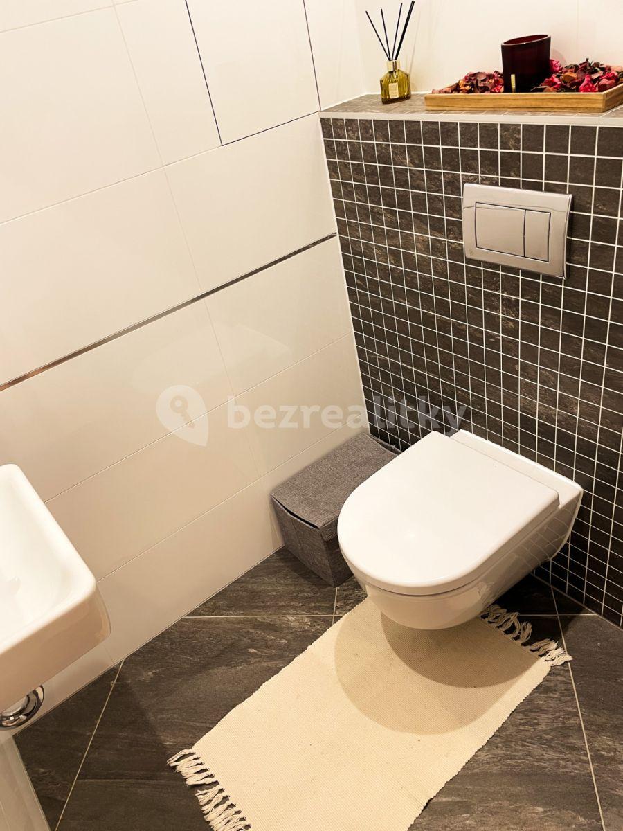 Predaj bytu 3-izbový 103 m², Vojenova, Praha, Praha