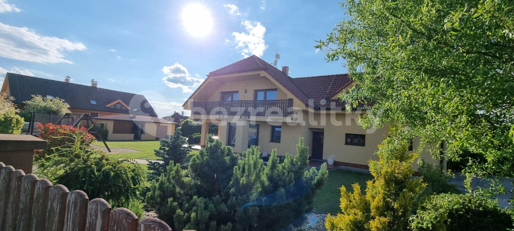 Predaj domu 231 m², pozemek 1.078 m², Na Draškách, Dobřejovice, Středočeský kraj