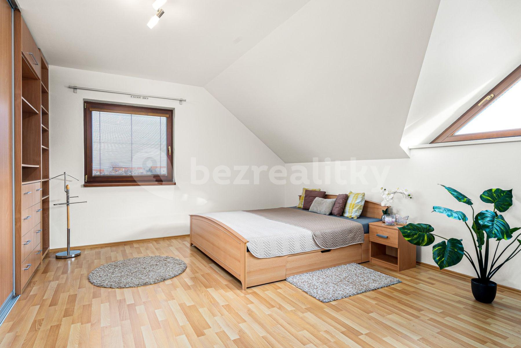 Predaj domu 231 m², pozemek 1.078 m², Na Draškách, Dobřejovice, Středočeský kraj