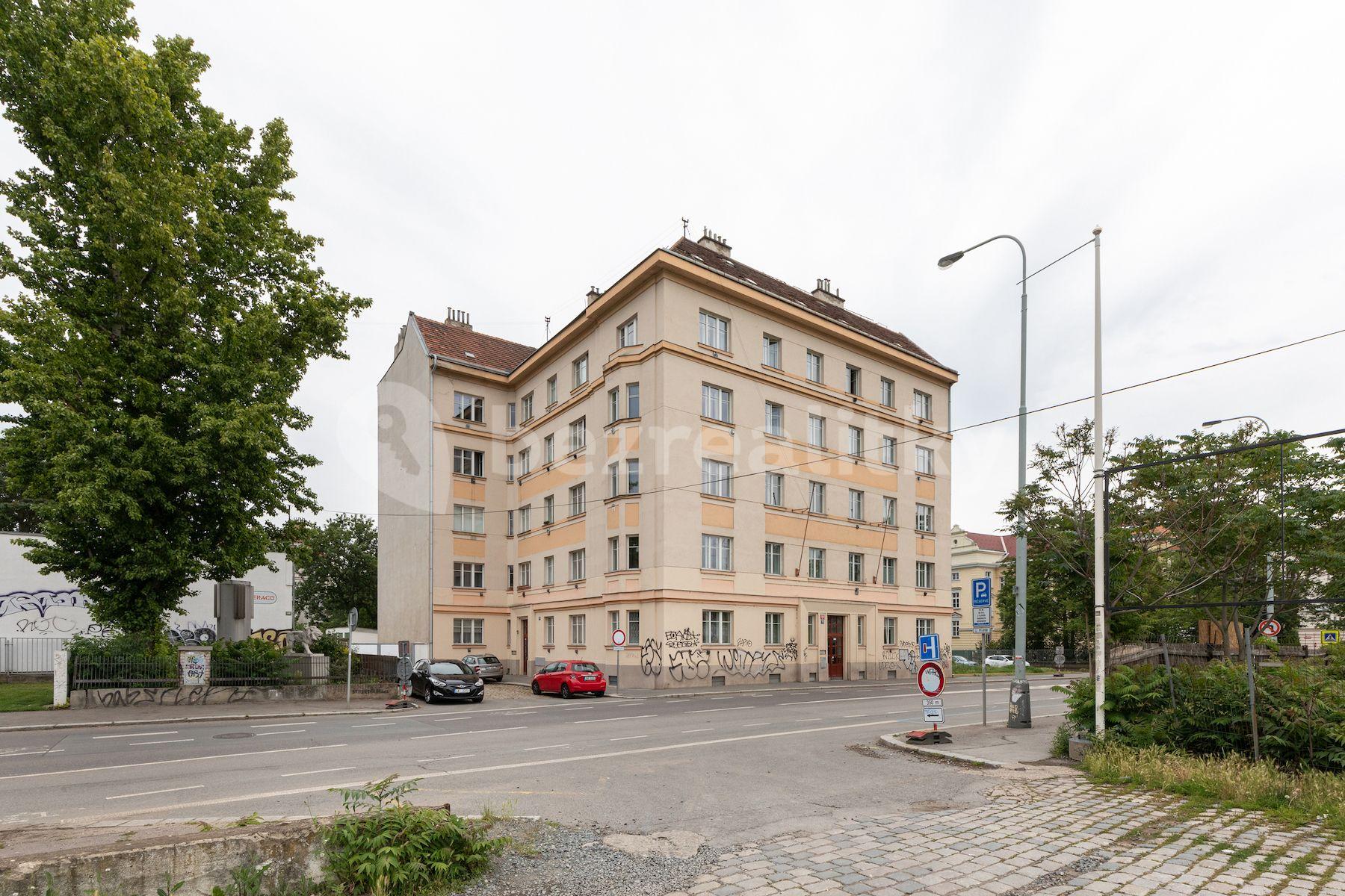 Predaj bytu 2-izbový 62 m², Železničářů, Praha, Praha