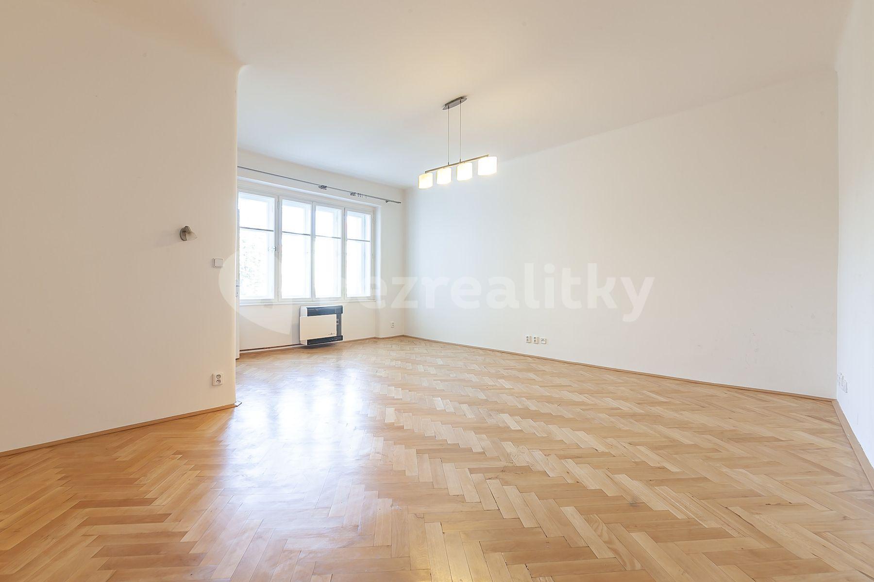 Predaj bytu 2-izbový 62 m², Železničářů, Praha, Praha