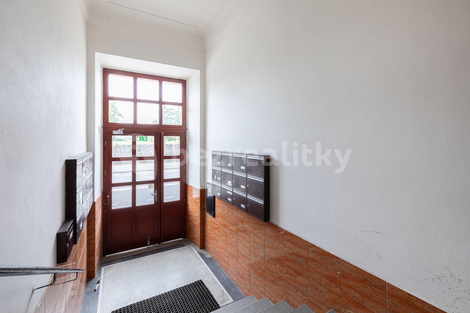 Predaj bytu 2-izbový 62 m², Železničářů, Praha, Praha