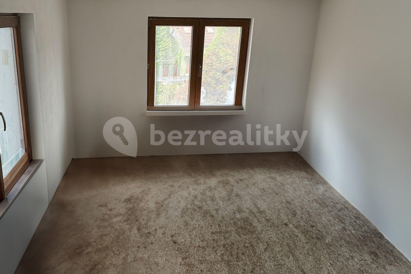 Predaj domu 264 m², pozemek 365 m², Prostřední, Březí, Středočeský kraj