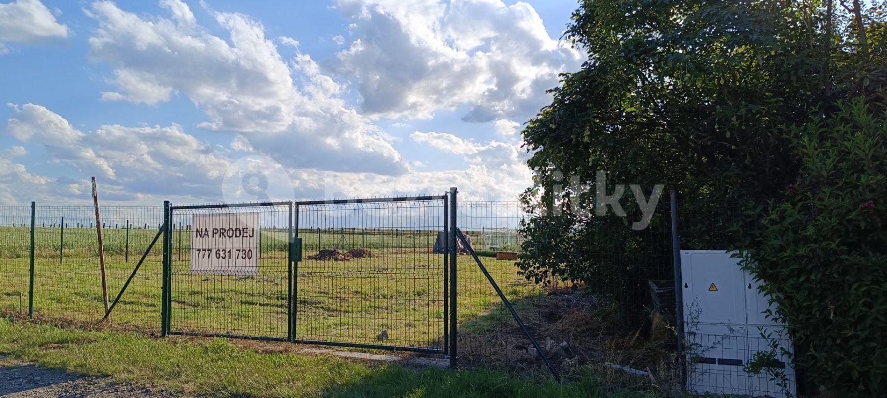 Predaj pozemku 1.000 m², Onomyšl, Středočeský kraj