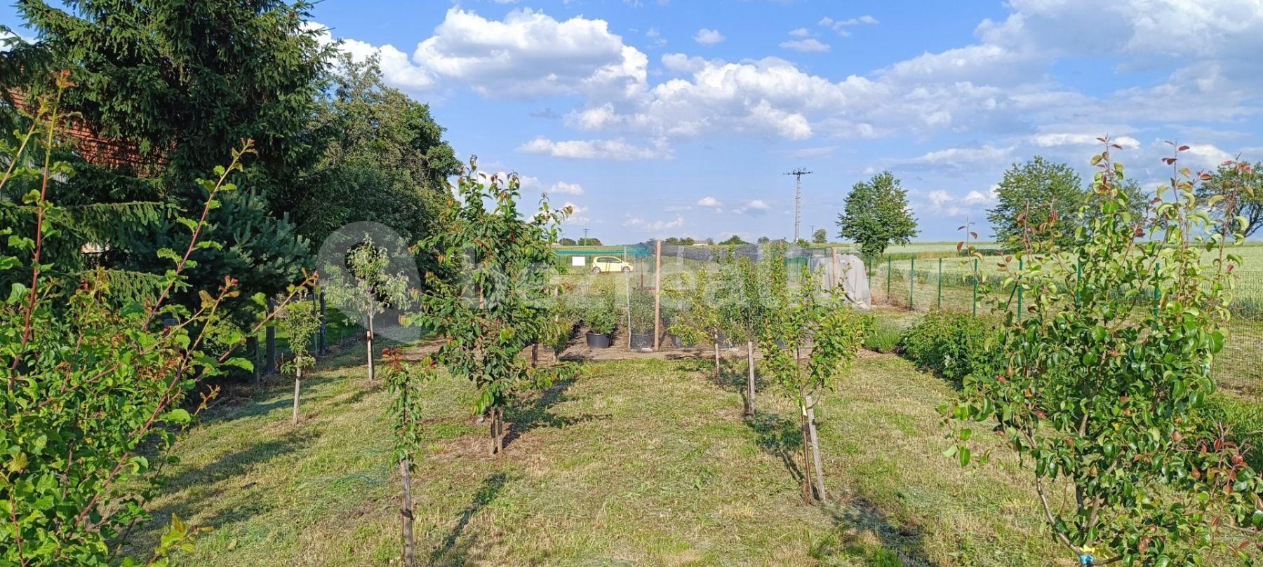 Predaj pozemku 1.000 m², Onomyšl, Středočeský kraj