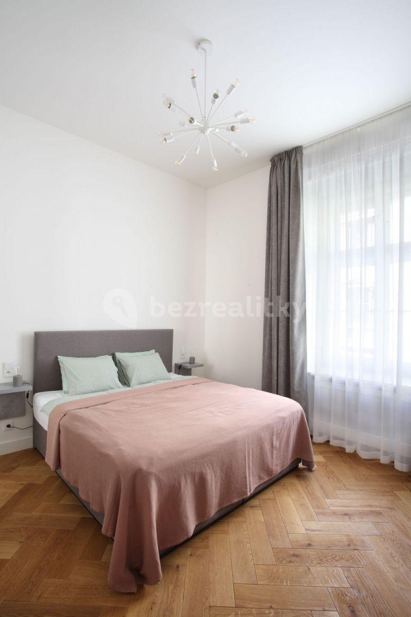 Prenájom bytu 2-izbový 64 m², Dlážděná, Praha, Praha