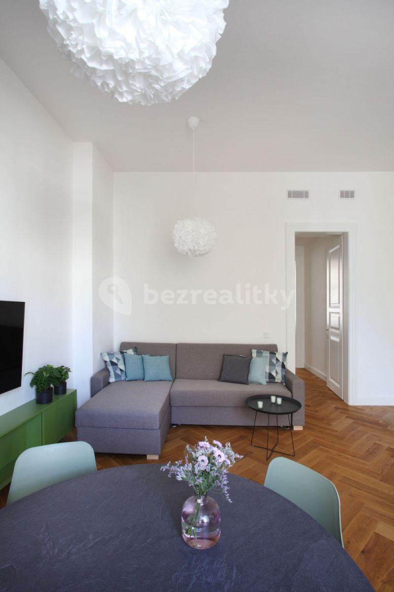 Prenájom bytu 2-izbový 64 m², Dlážděná, Praha, Praha