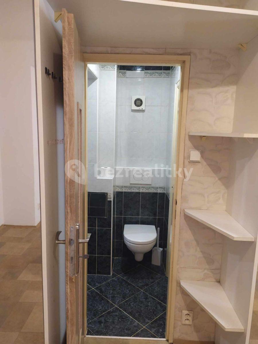 Predaj bytu 3-izbový 69 m², Amurská, Praha, Praha