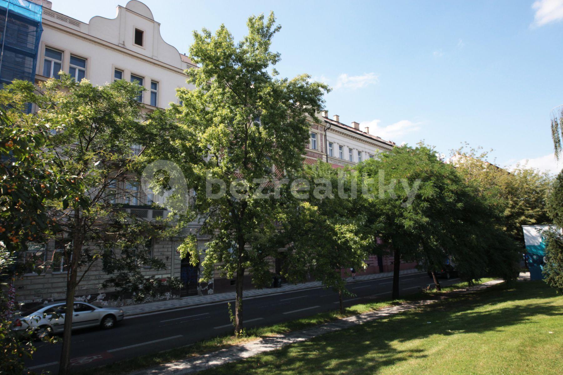 Prenájom bytu 2-izbový 80 m², Hořejší nábřeží, Praha, Praha