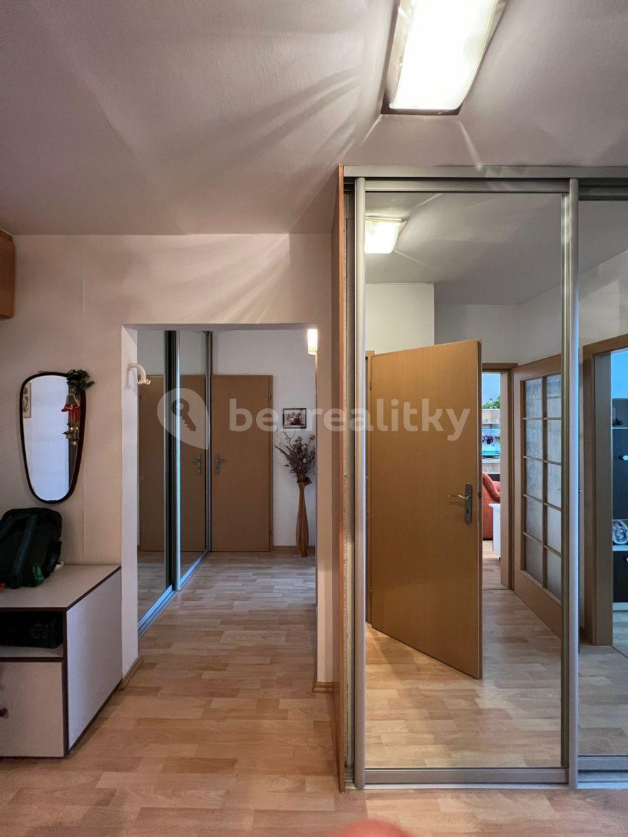 Prenájom bytu 3-izbový 70 m², Nad Lesním divadlem, Praha, Praha