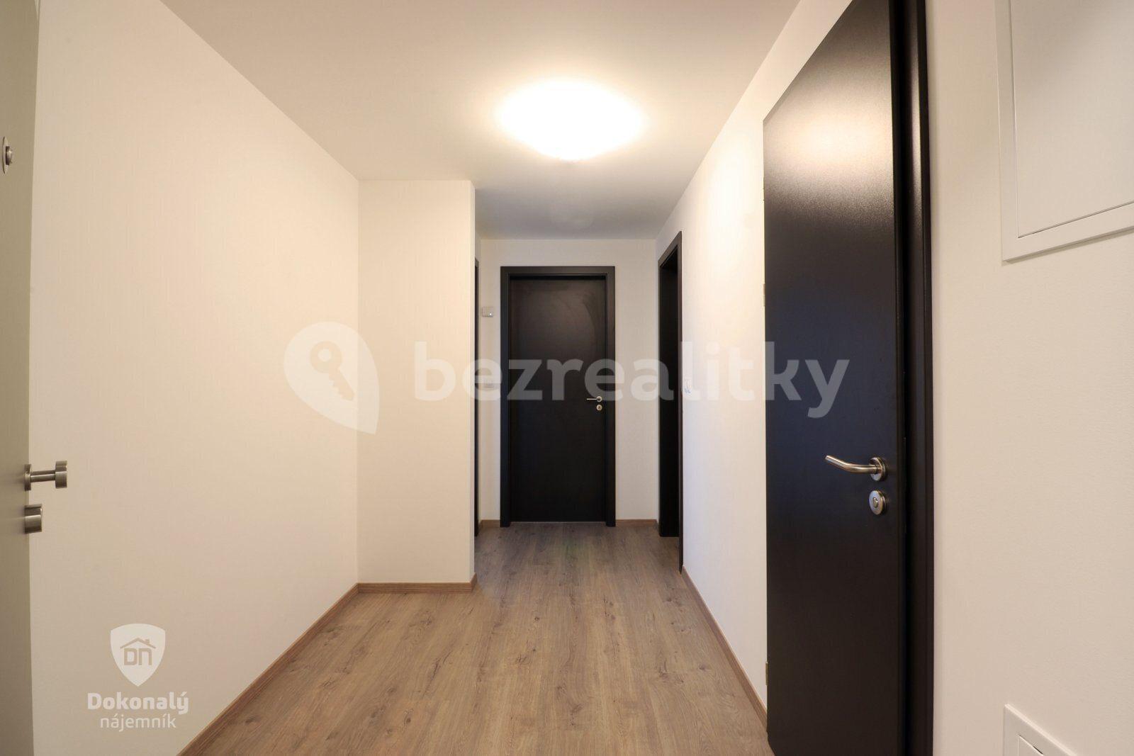 Prenájom bytu 2-izbový 57 m², Malkovského, Praha, Praha