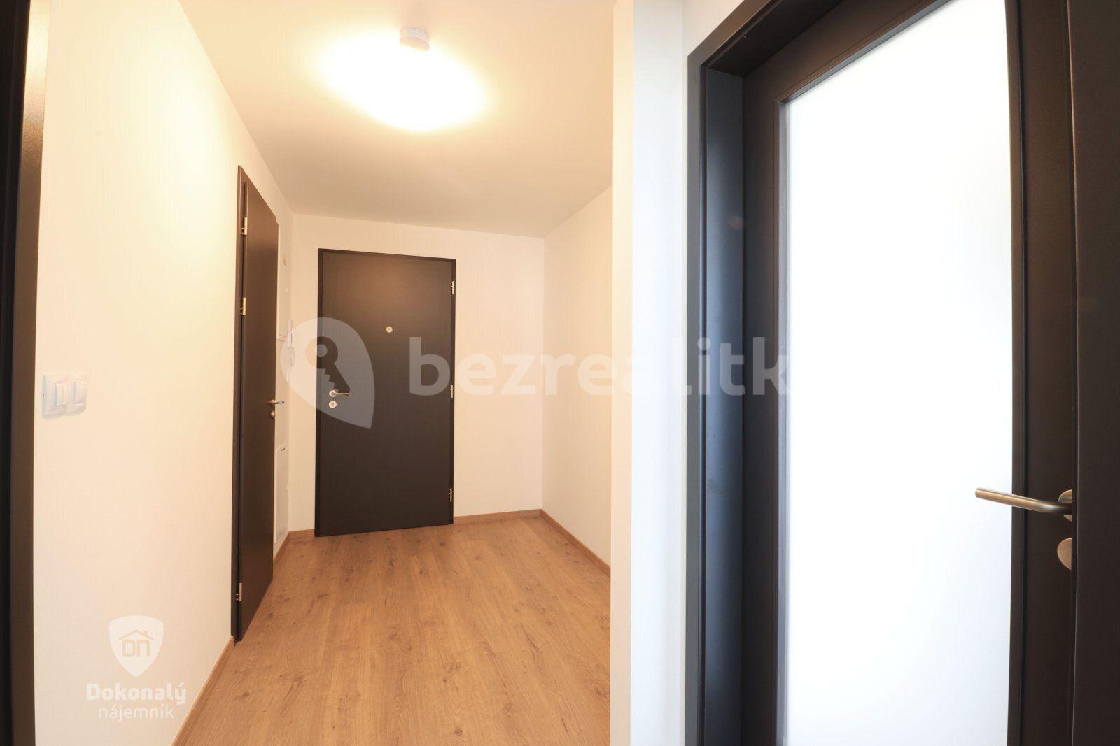 Prenájom bytu 2-izbový 57 m², Malkovského, Praha, Praha