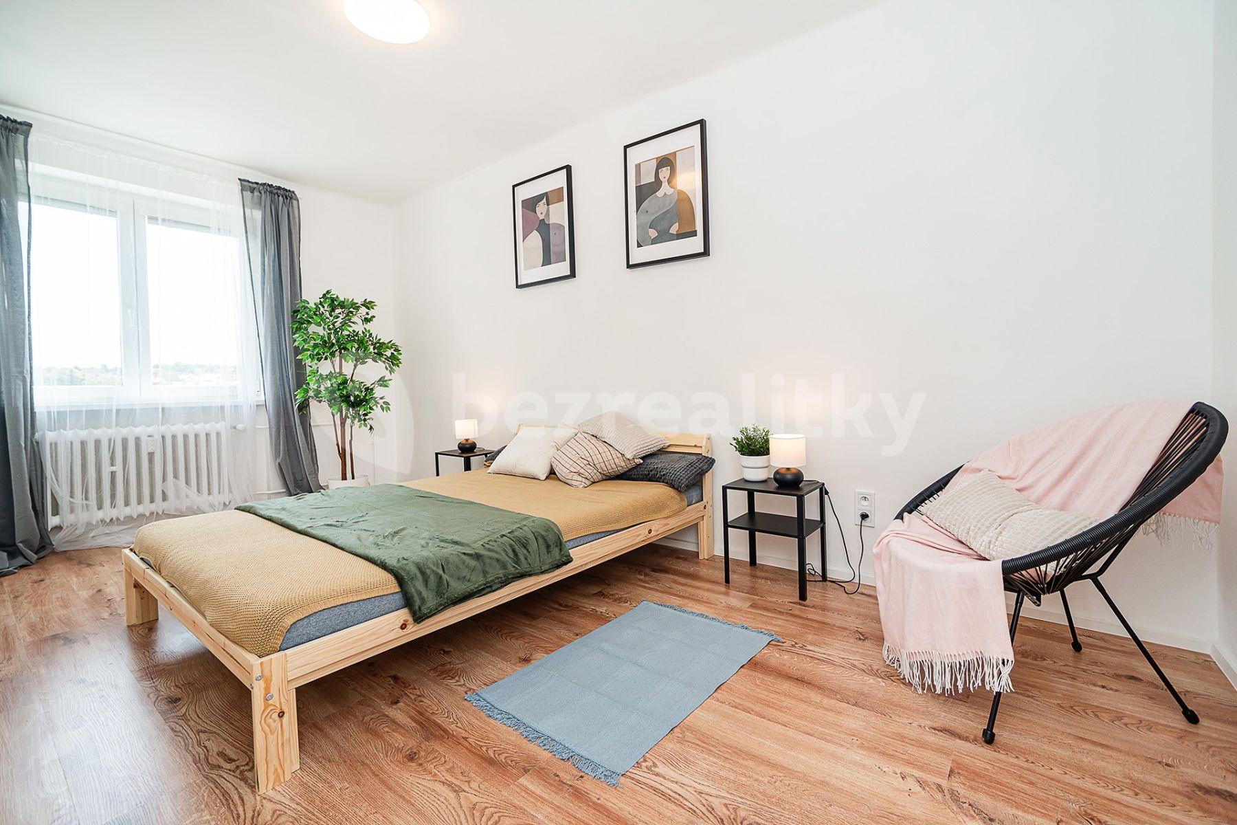 Predaj bytu 4-izbový 74 m², Hrusická, Praha, Praha