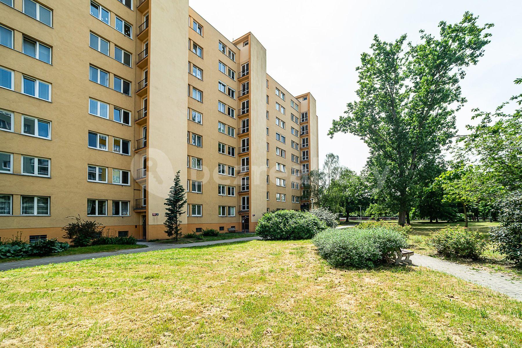 Predaj bytu 4-izbový 74 m², Hrusická, Praha, Praha