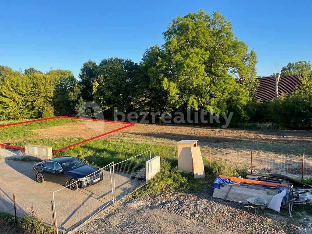 Predaj pozemku 828 m², U Skalky, Veleň, Středočeský kraj