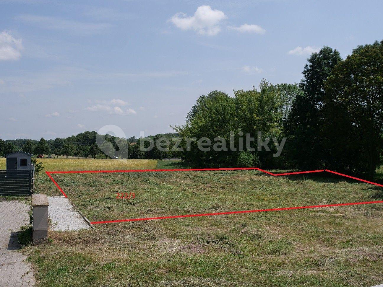 Predaj pozemku 828 m², U Skalky, Veleň, Středočeský kraj