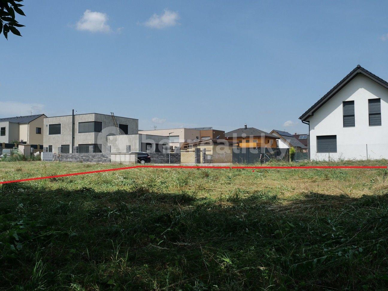 Predaj pozemku 828 m², U Skalky, Veleň, Středočeský kraj