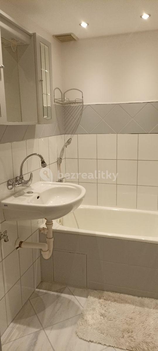 Prenájom bytu 2-izbový 41 m², Zdiměřická, Praha, Praha