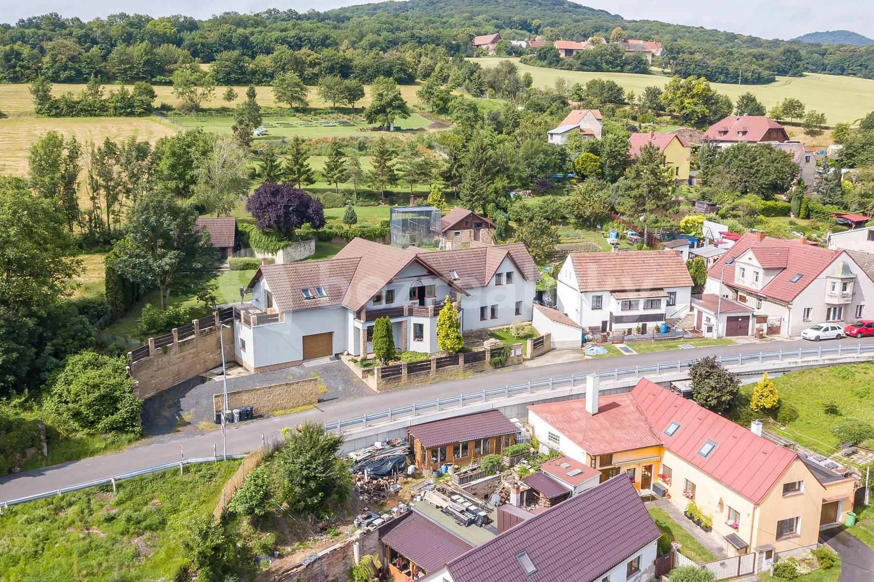 Predaj domu 411 m², pozemek 6.086 m², Vchynice, Vchynice, Ústecký kraj