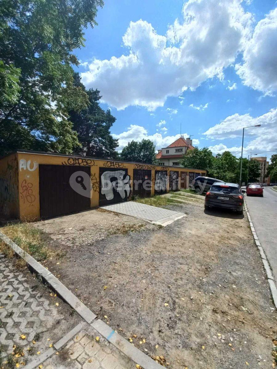 Prenájom garáže 16 m², Irkutská, Praha, Praha