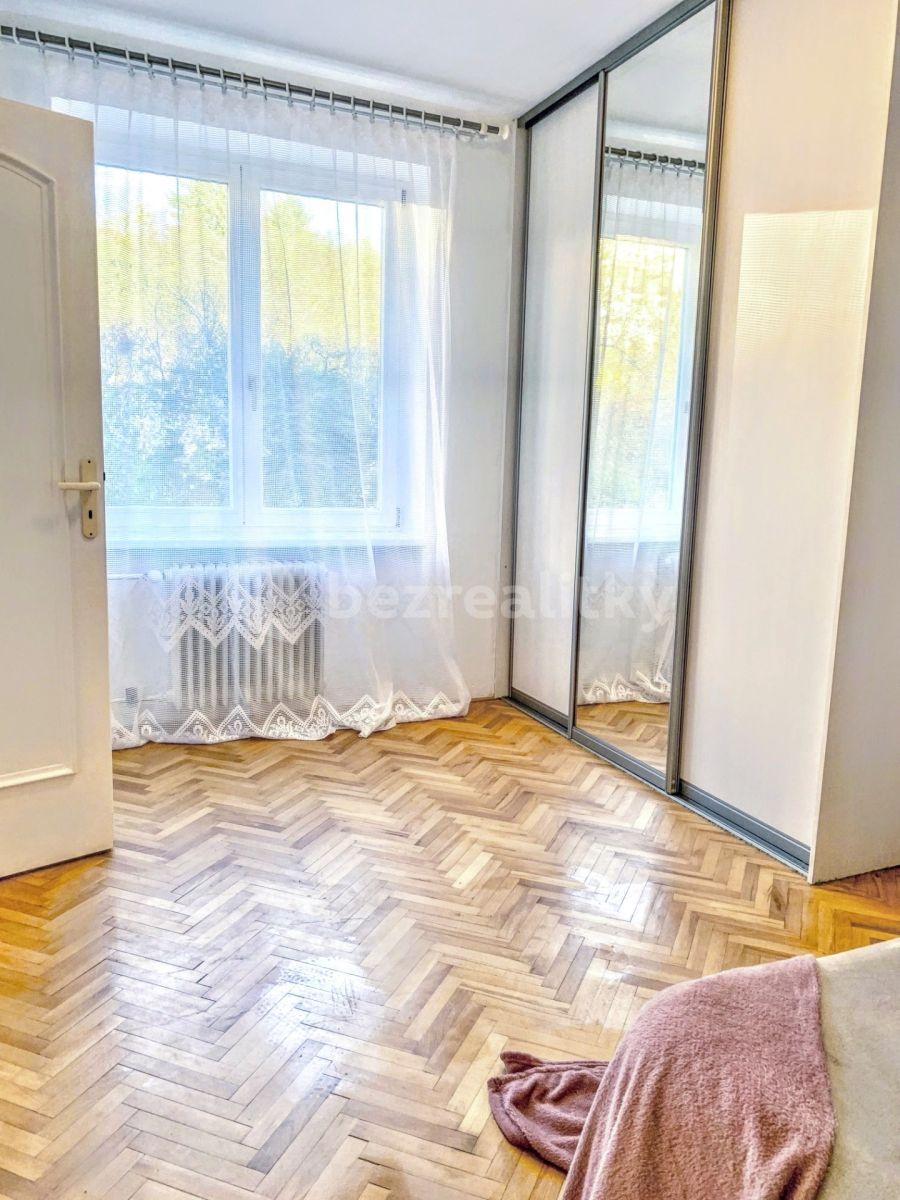 Prenájom bytu 3-izbový 63 m², Komenského, Adamov, Jihomoravský kraj