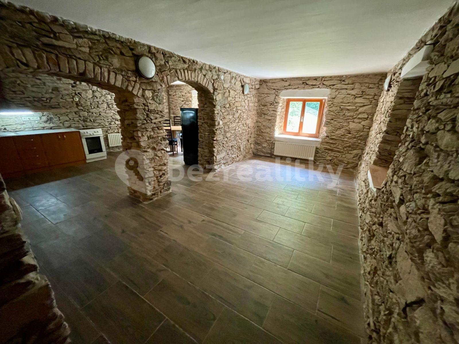 Predaj domu 456 m², pozemek 1.267 m², Malešov, Středočeský kraj