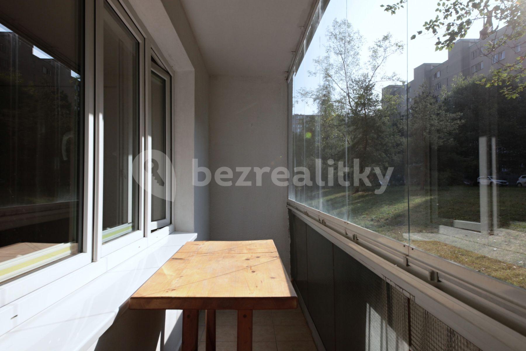 Prenájom bytu 2-izbový 52 m², Hrusická, Praha, Praha