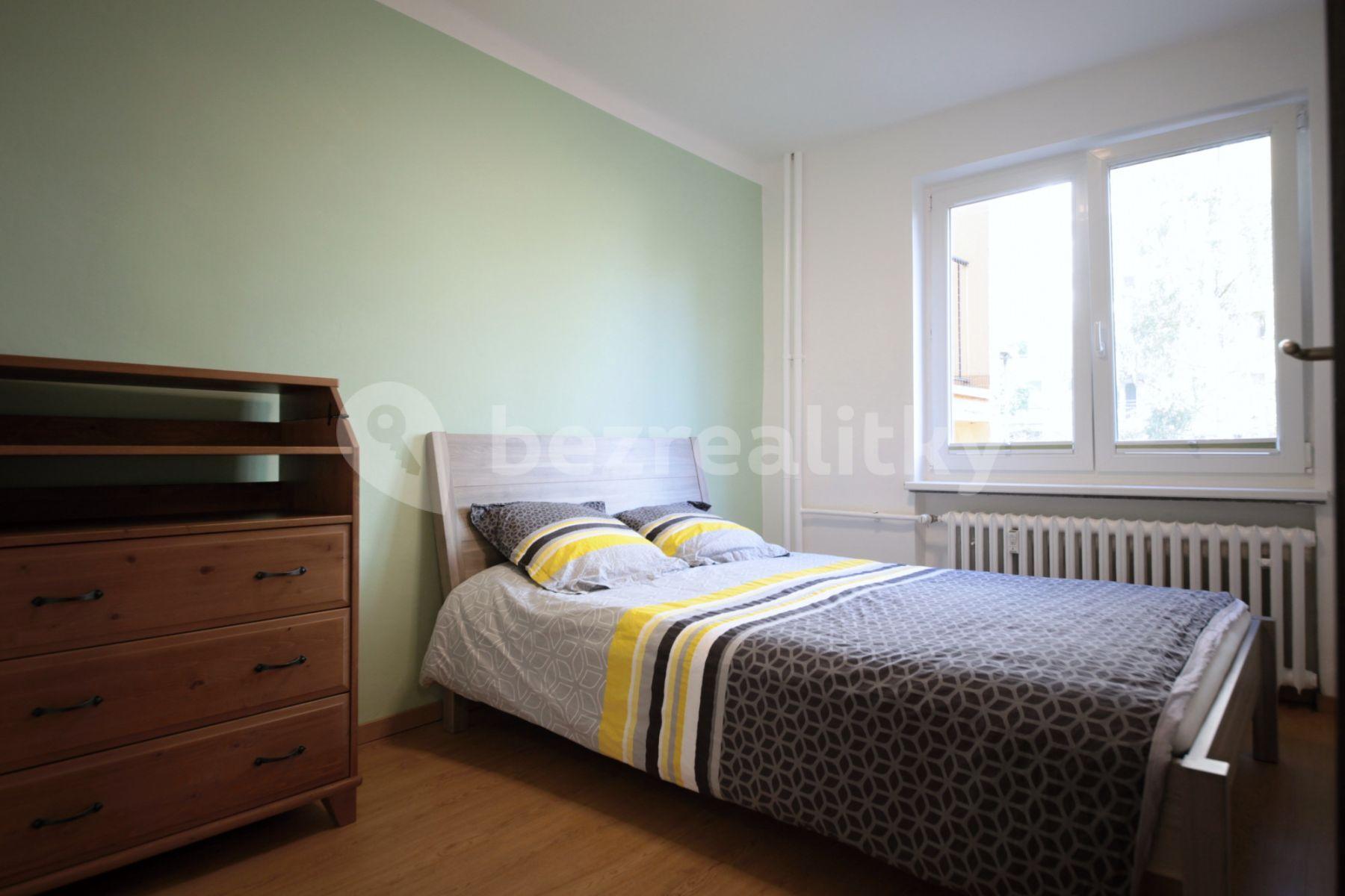 Prenájom bytu 2-izbový 52 m², Hrusická, Praha, Praha