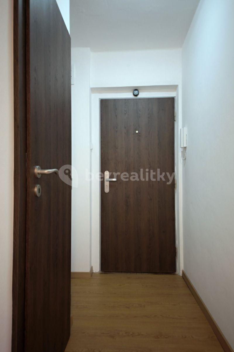 Prenájom bytu 2-izbový 52 m², Hrusická, Praha, Praha