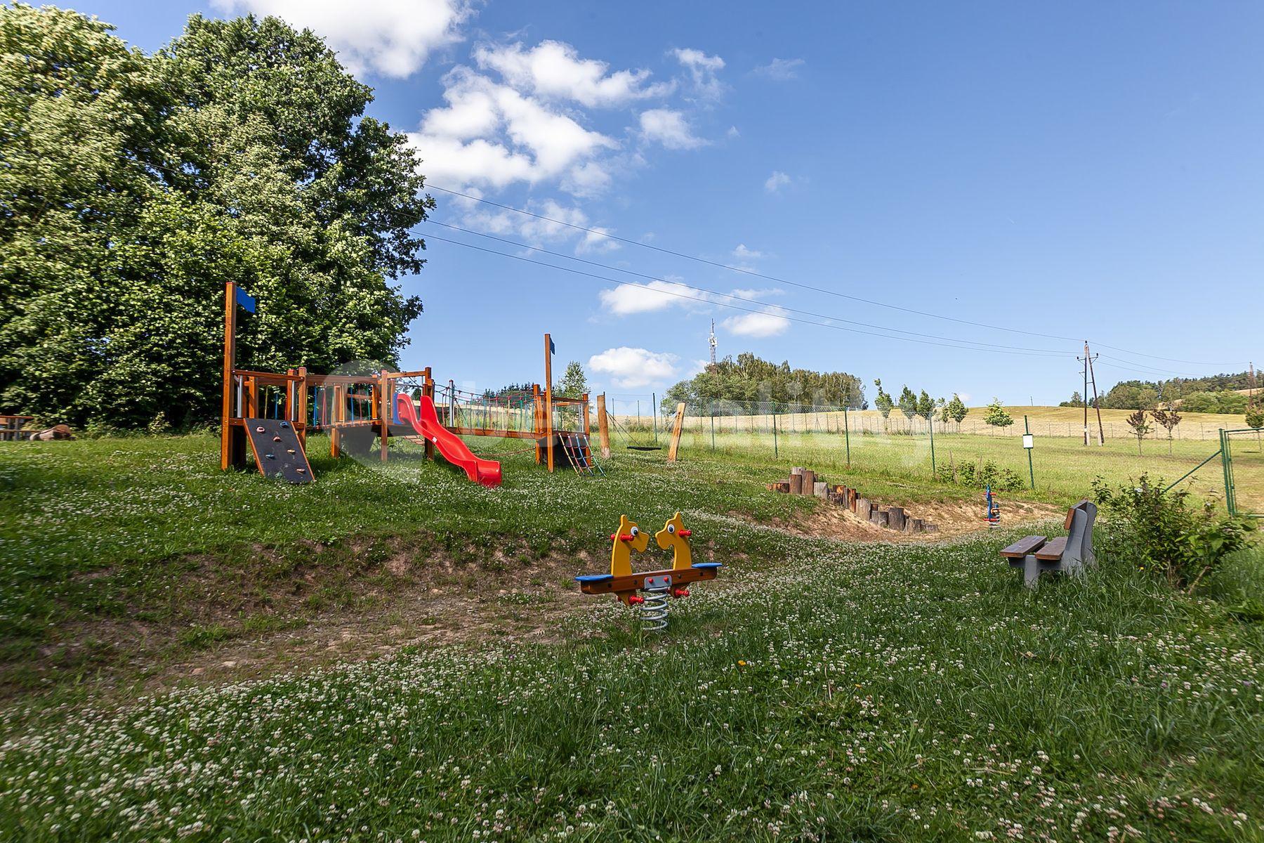 Predaj pozemku 3.360 m², Chuchelna, Chuchelna, Liberecký kraj