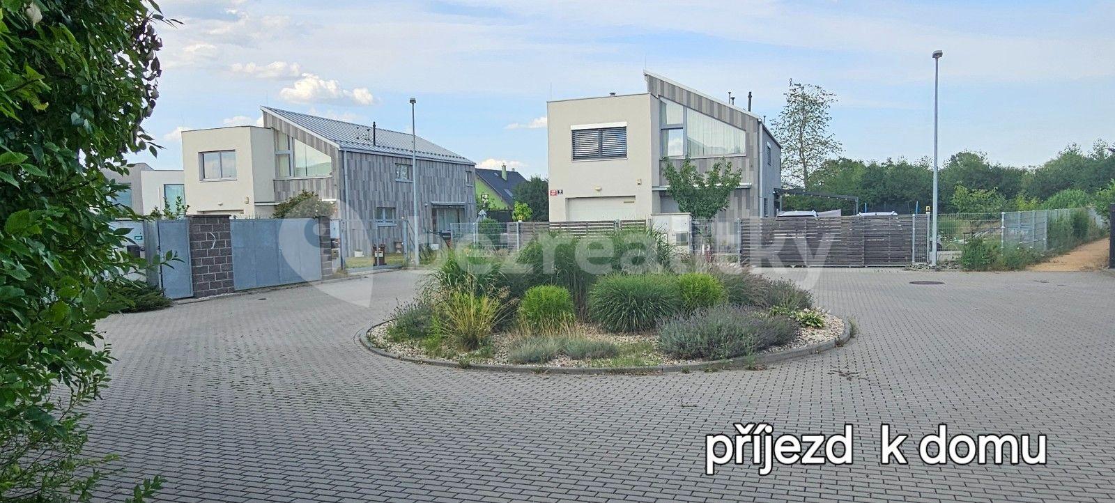 Prenájom domu 200 m², pozemek 970 m², Lhenická, Praha, Praha