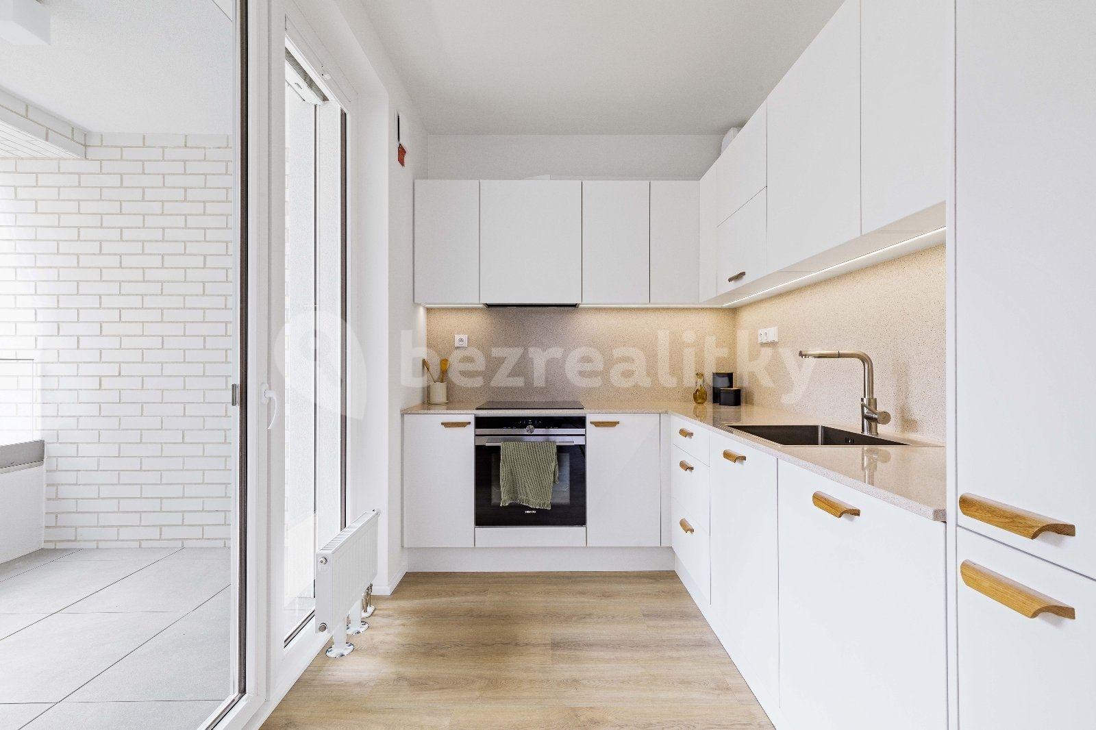 Prenájom bytu 2-izbový 56 m², U Pergamenky, Praha, Praha