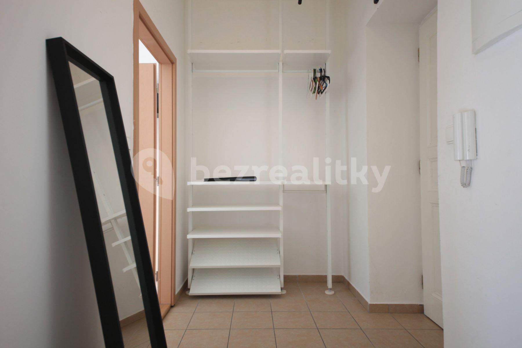 Prenájom bytu 2-izbový 36 m², Plzeňská, Praha, Praha