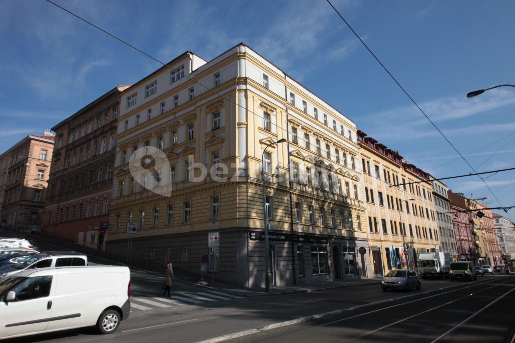 Prenájom bytu 2-izbový 36 m², Plzeňská, Praha, Praha