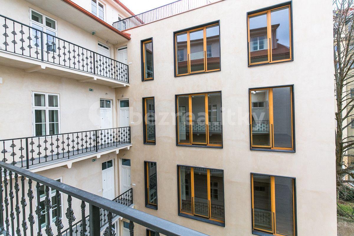 Prenájom bytu 2-izbový 55 m², Plzeňská, Praha, Praha