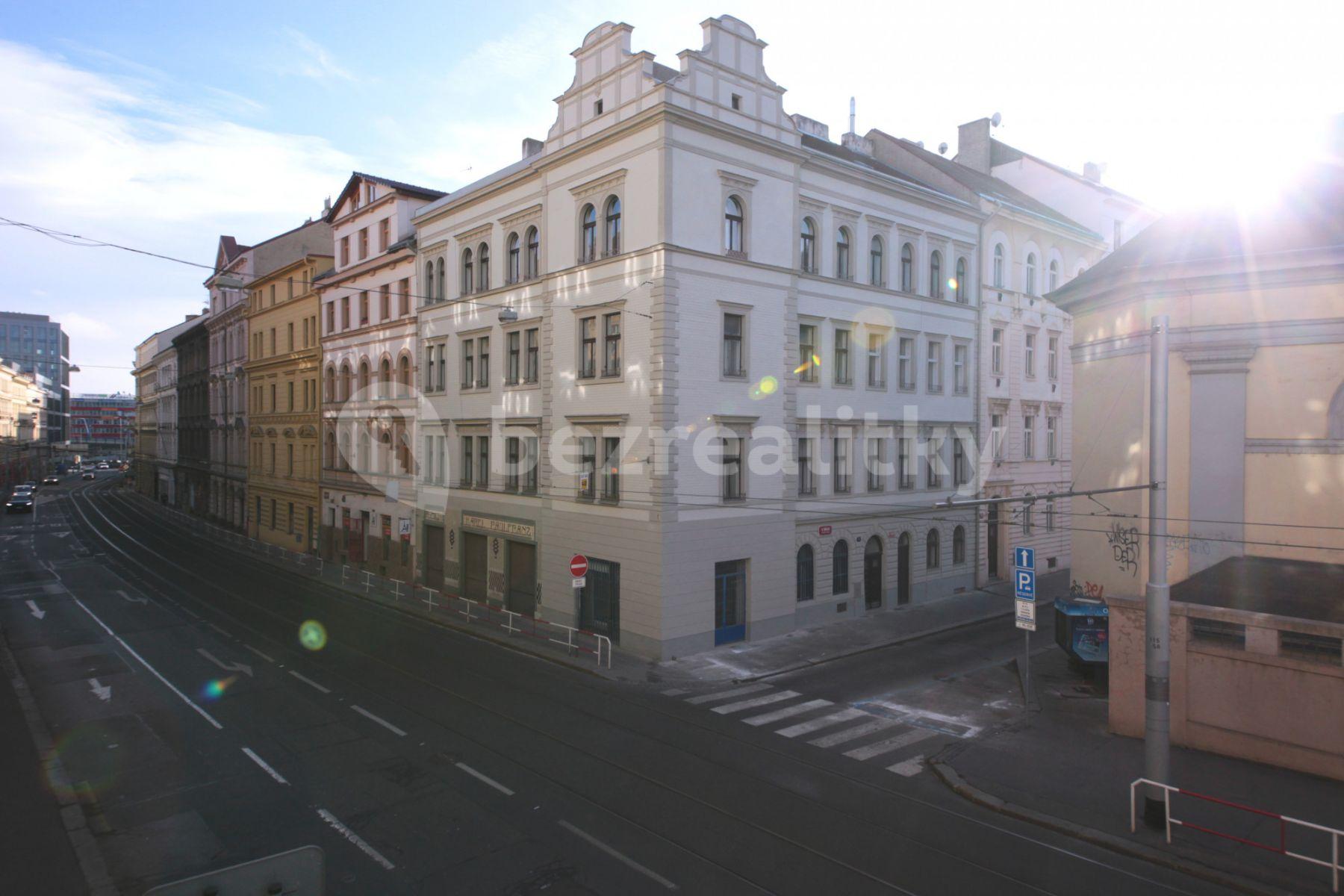 Prenájom bytu 2-izbový 55 m², Plzeňská, Praha, Praha