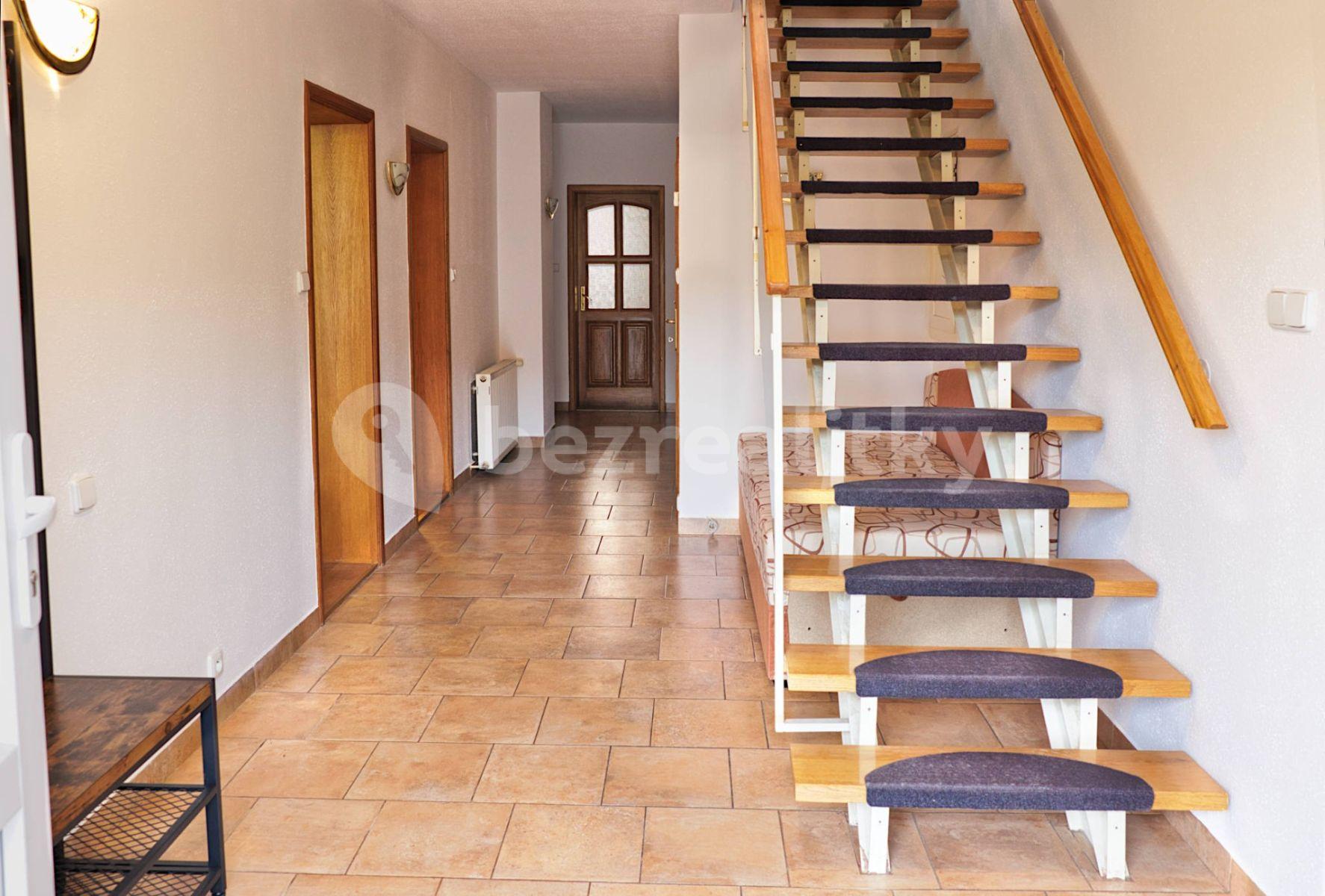 Predaj domu 340 m², pozemek 737 m², Rudé armády, Dolní Dunajovice, Jihomoravský kraj