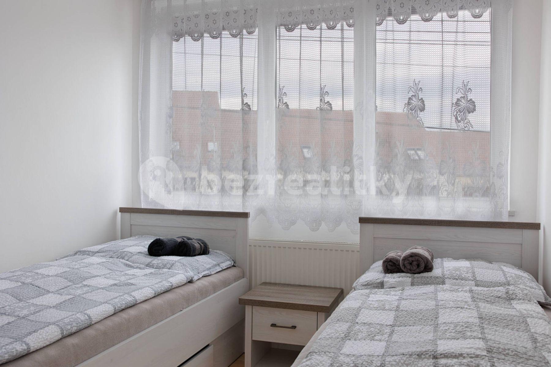 Predaj domu 340 m², pozemek 737 m², Rudé armády, Dolní Dunajovice, Jihomoravský kraj