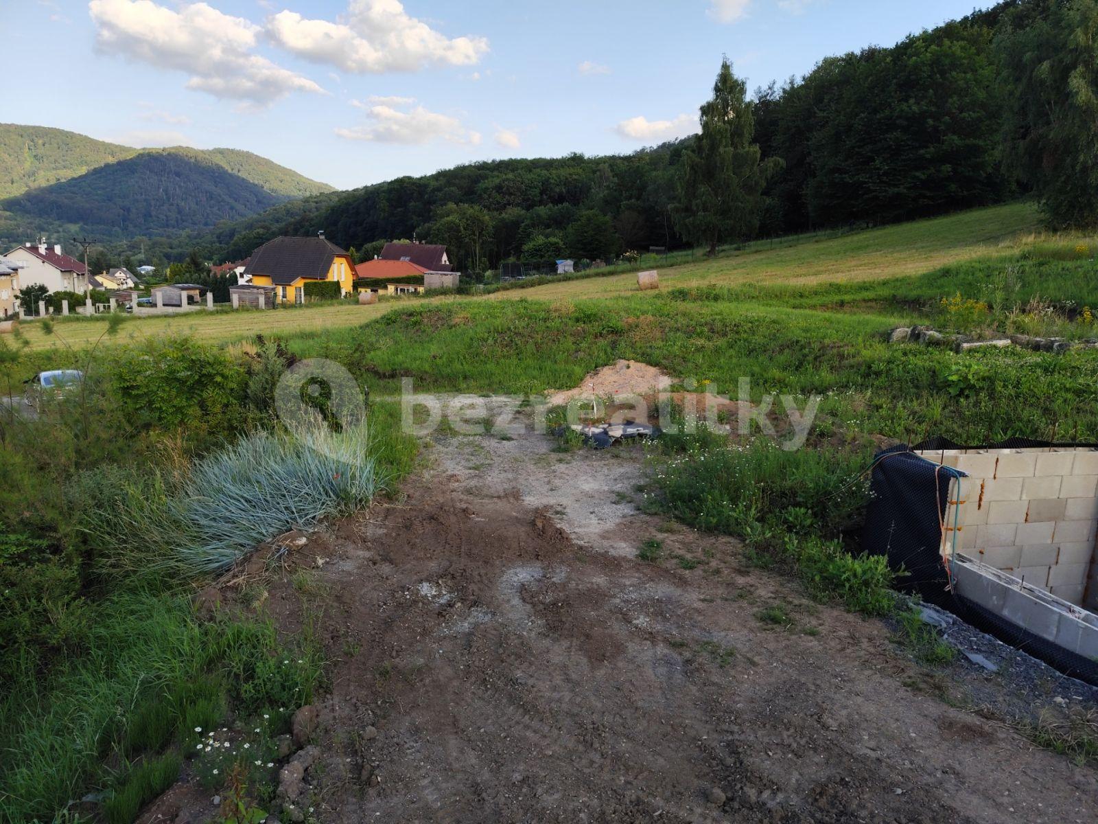 Predaj pozemku 4.150 m², Velké Březno, Ústecký kraj