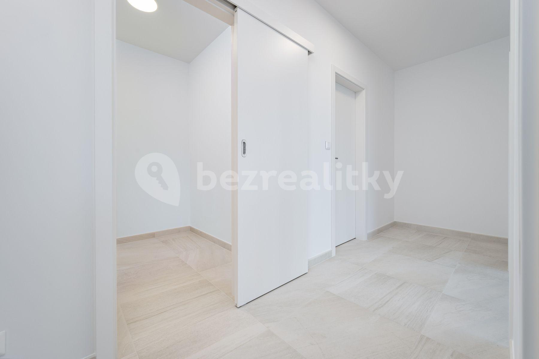 Predaj bytu 4-izbový 130 m², Högerova, Praha, Praha